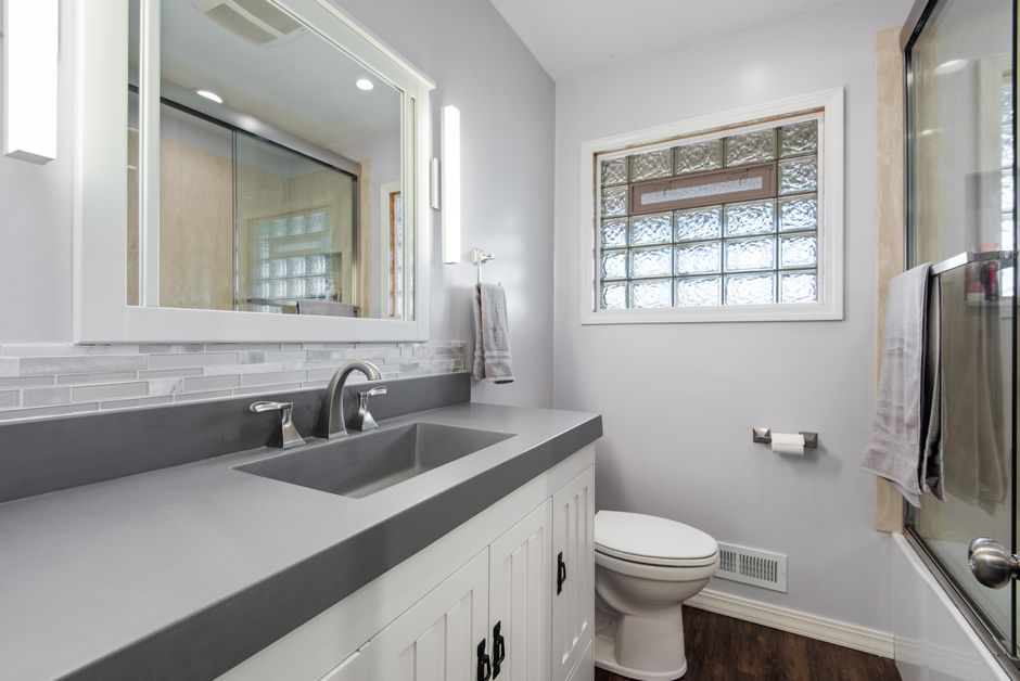Bathroom Renovation Ideas UK: 7 Smart Upgrades That Actually Add Value