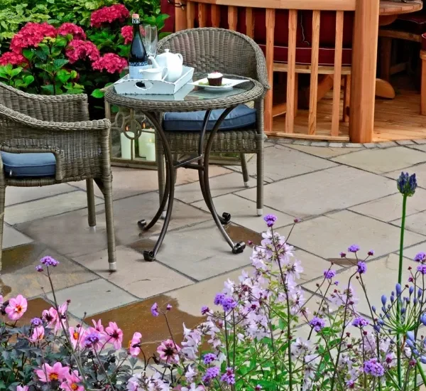 Modern Backyard Design Ideas That Blend Comfort With Sustainability